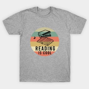 Reading is cool T-Shirt